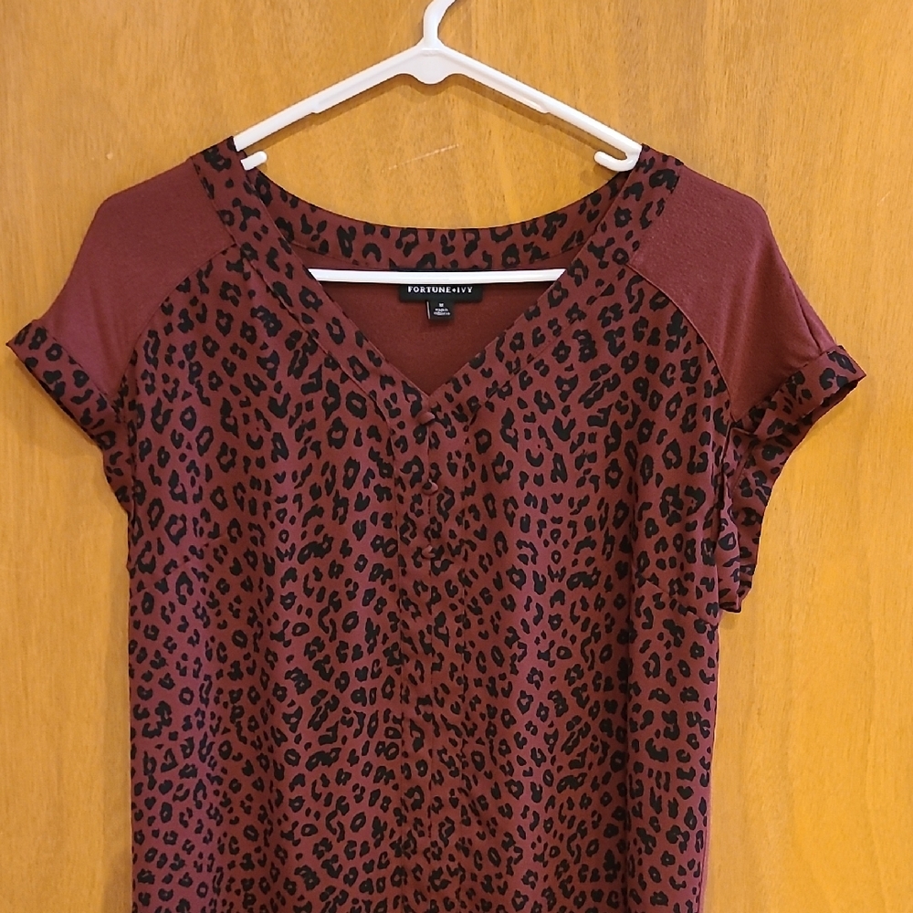 Red Short Sleeve Blouse with Leopard Print